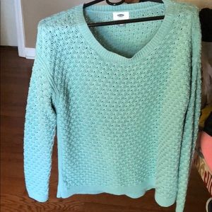Old navy sweater